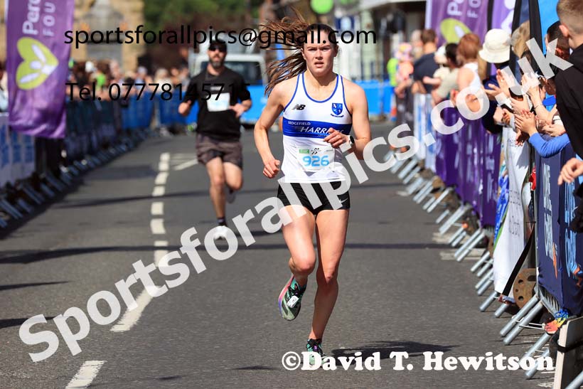 The 2024 Morpeth 10k Road Race.  Photo: David T. Hewitson/Sports for All Pics